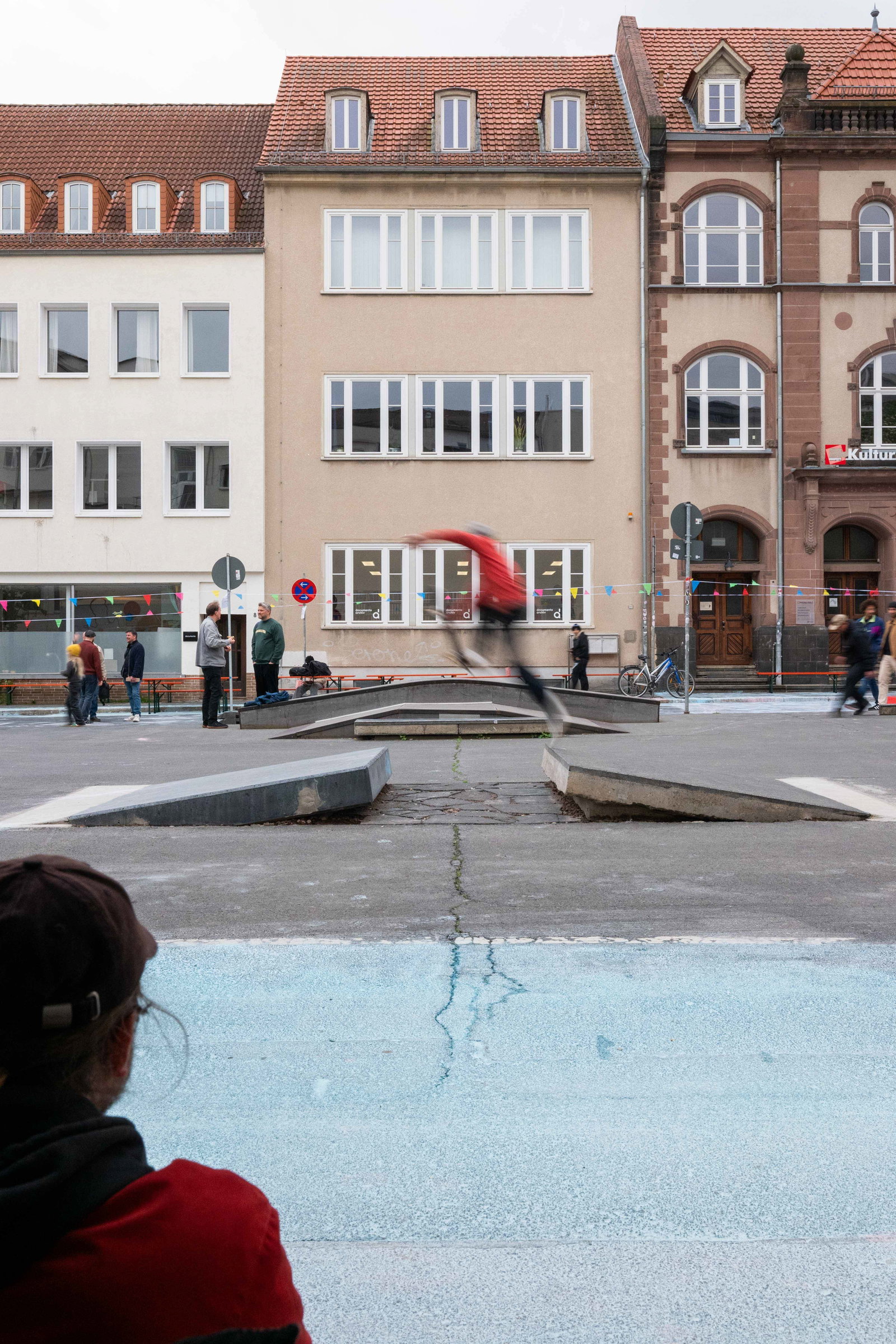 Kassel dock4 platz eroeffnung johann taillebois polycarbonara endboss kassel